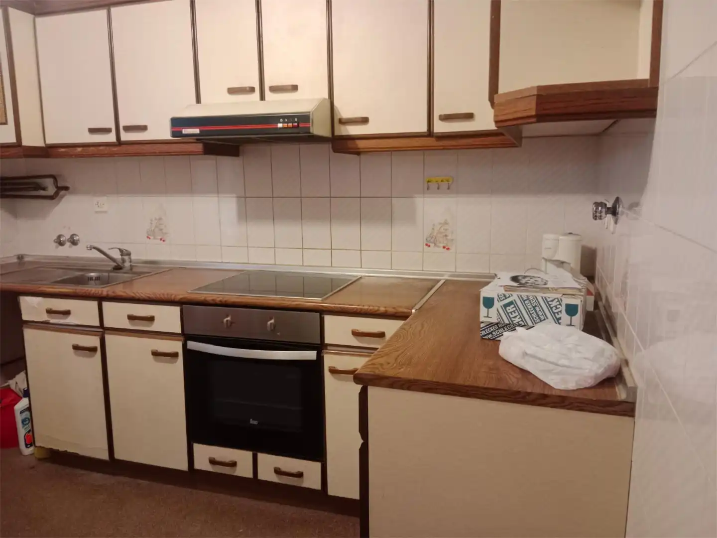 Kitchen of Flat for sale in La Almunia de Doña Godina   with Terrace, Storage room and Furnished