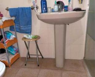 Bany de Pis en venda en  Murcia Capital