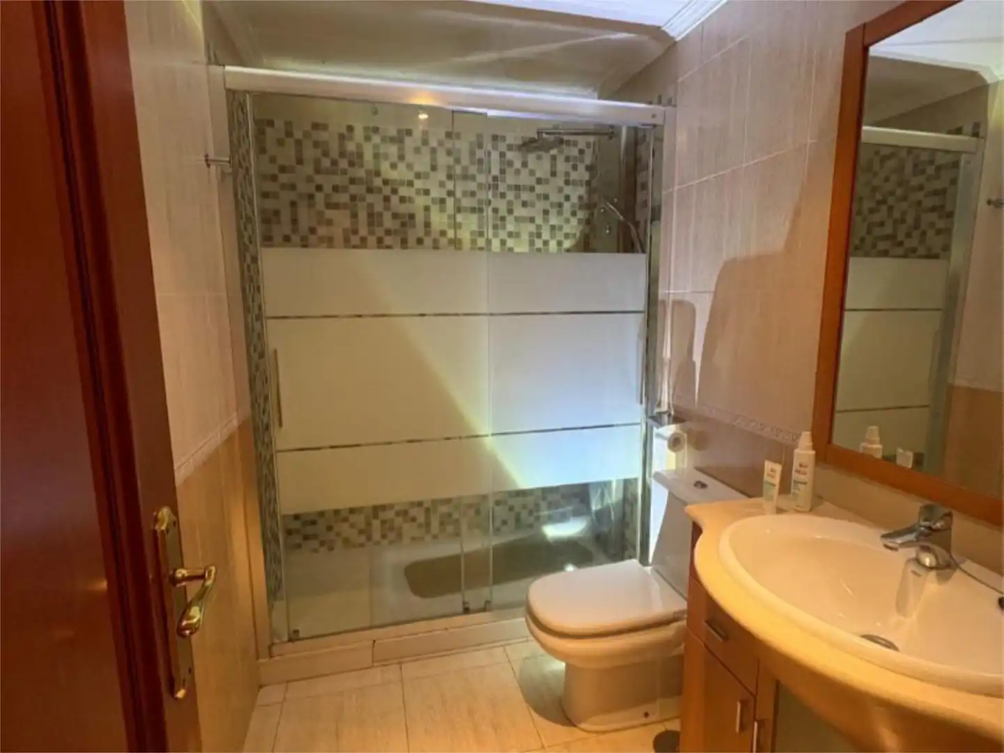 Baño de Piso en venta en O Grove   con Balcón