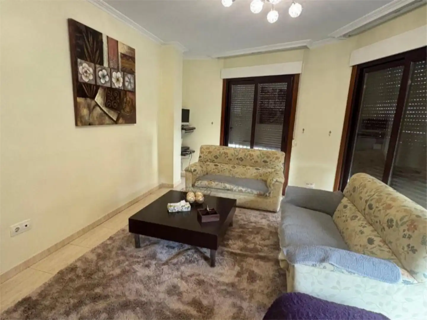 Sala de estar de Piso en venta en O Grove   con Balcón