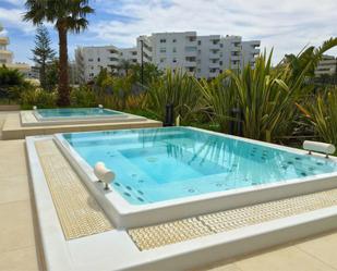 Piscina de Pis de lloguer en Eivissa amb Aire condicionat, Terrassa i Balcó