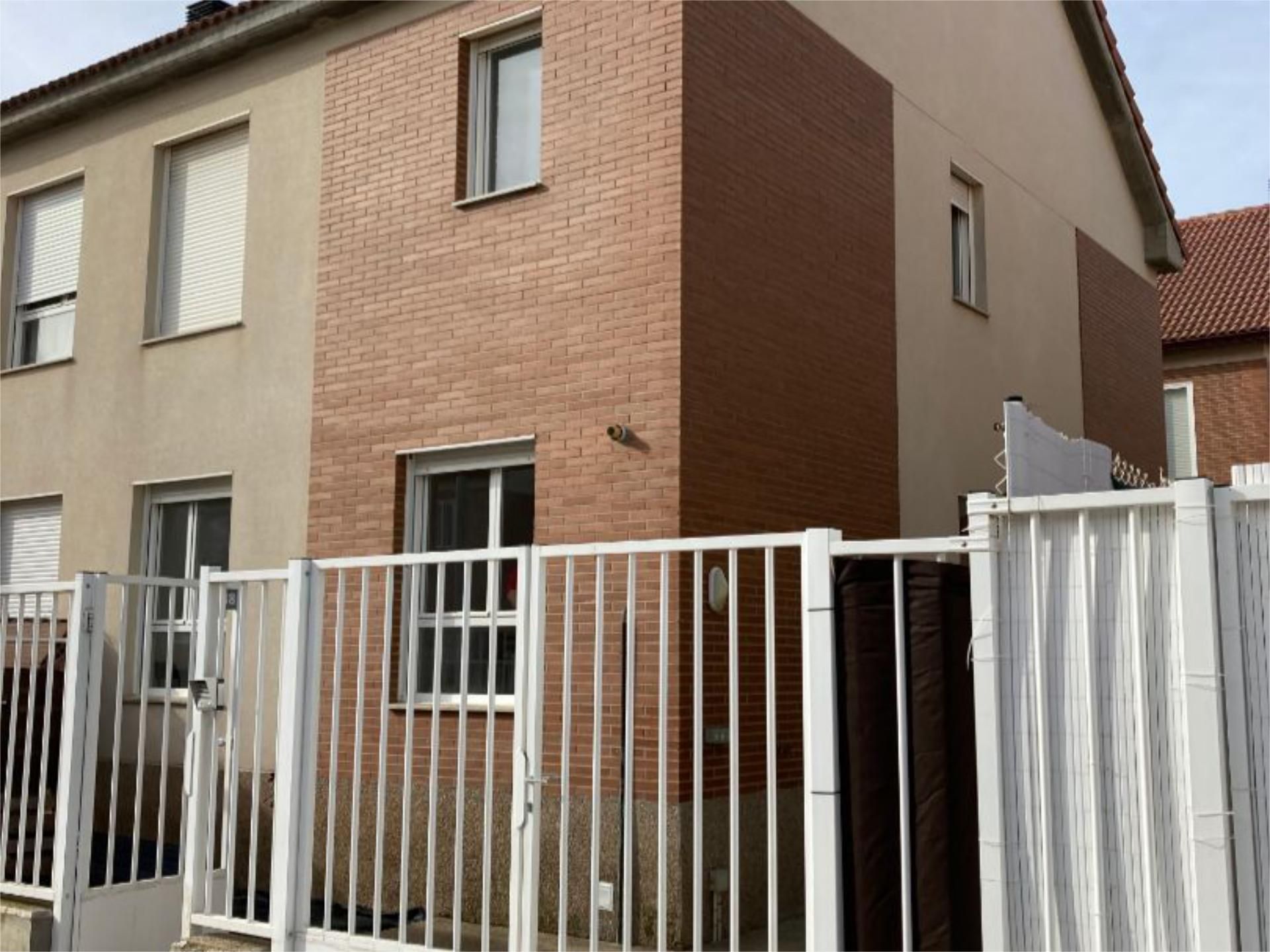 Pis en venda a Calle Don Quijote de la Mancha, 19, La Muela Vista exterior de Pis en venda en La Muela