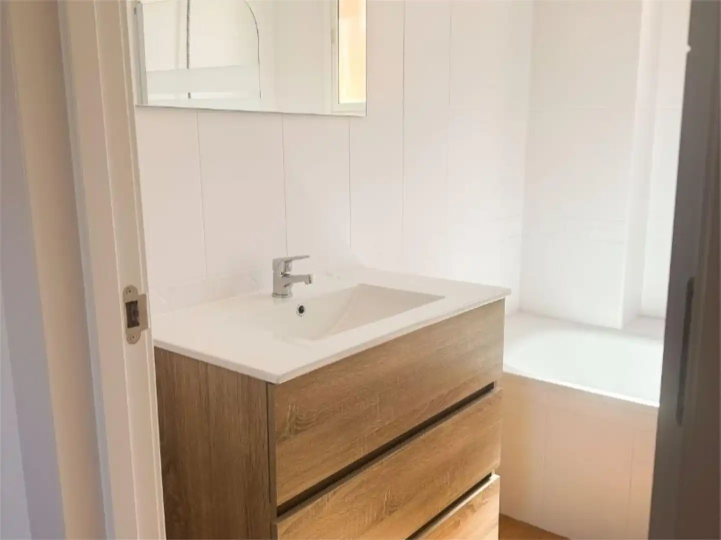 Flat for sale in Calle la Carolina, 49, Churriana - El Pizarrillo - La Noria-Guadalsol Bathroom of Flat for sale in Málaga with Air Conditioner, Heating and Terrace