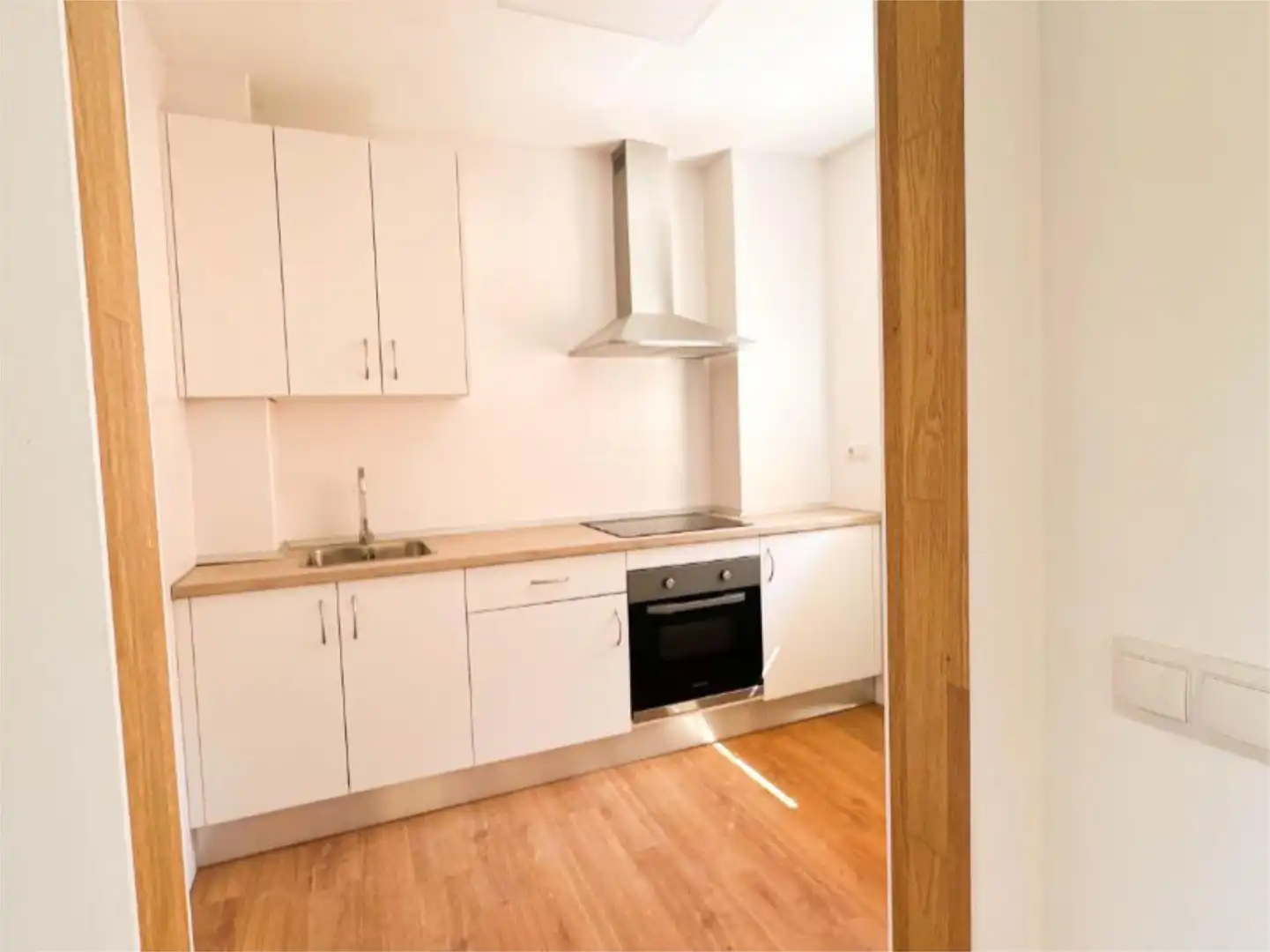 Flat for sale in Calle la Carolina, 49, Churriana - El Pizarrillo - La Noria-Guadalsol Kitchen of Flat for sale in Málaga with Air Conditioner, Heating and Terrace