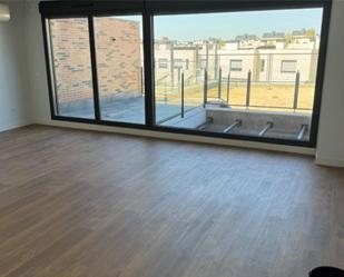 Flat to rent in Calle Francisco Pizarro, 7, Valenoso