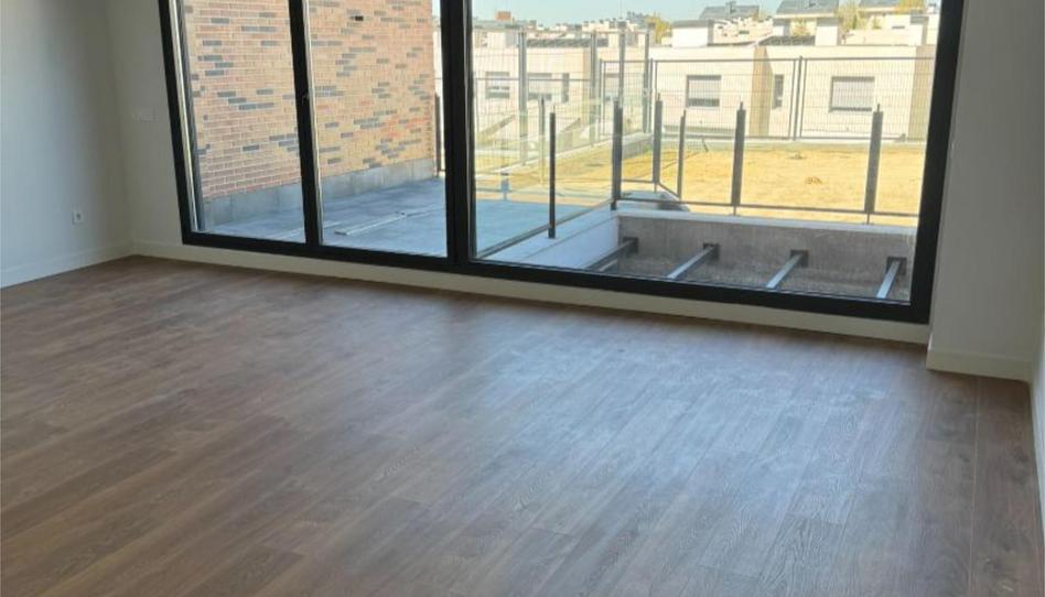 Flat to rent in Calle Francisco Pizarro, 7, Valenoso, Madrid - image 1 Photo 1 of Flat to rent in Calle Francisco Pizarro, 7, Valenoso, Madrid