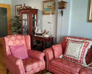 Living room of Flat for sale in Reus  with Air Conditioner, Heating and Parquet flooring