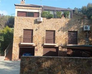 Exterior view of Single-family semi-detached for sale in  Córdoba Capital  with Heating, Private garden and Terrace