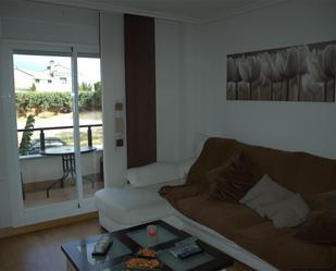 Sala d'estar de Pis de lloguer en Sevilla la Nueva amb Aire condicionat, Calefacció i Terrassa