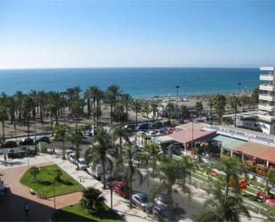 Vista exterior de Apartament de lloguer en Torremolinos amb Terrassa i Piscina