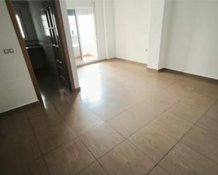 Vista exterior de Pis en venda en Torrevieja amb Aire condicionat, Piscina i Balcó