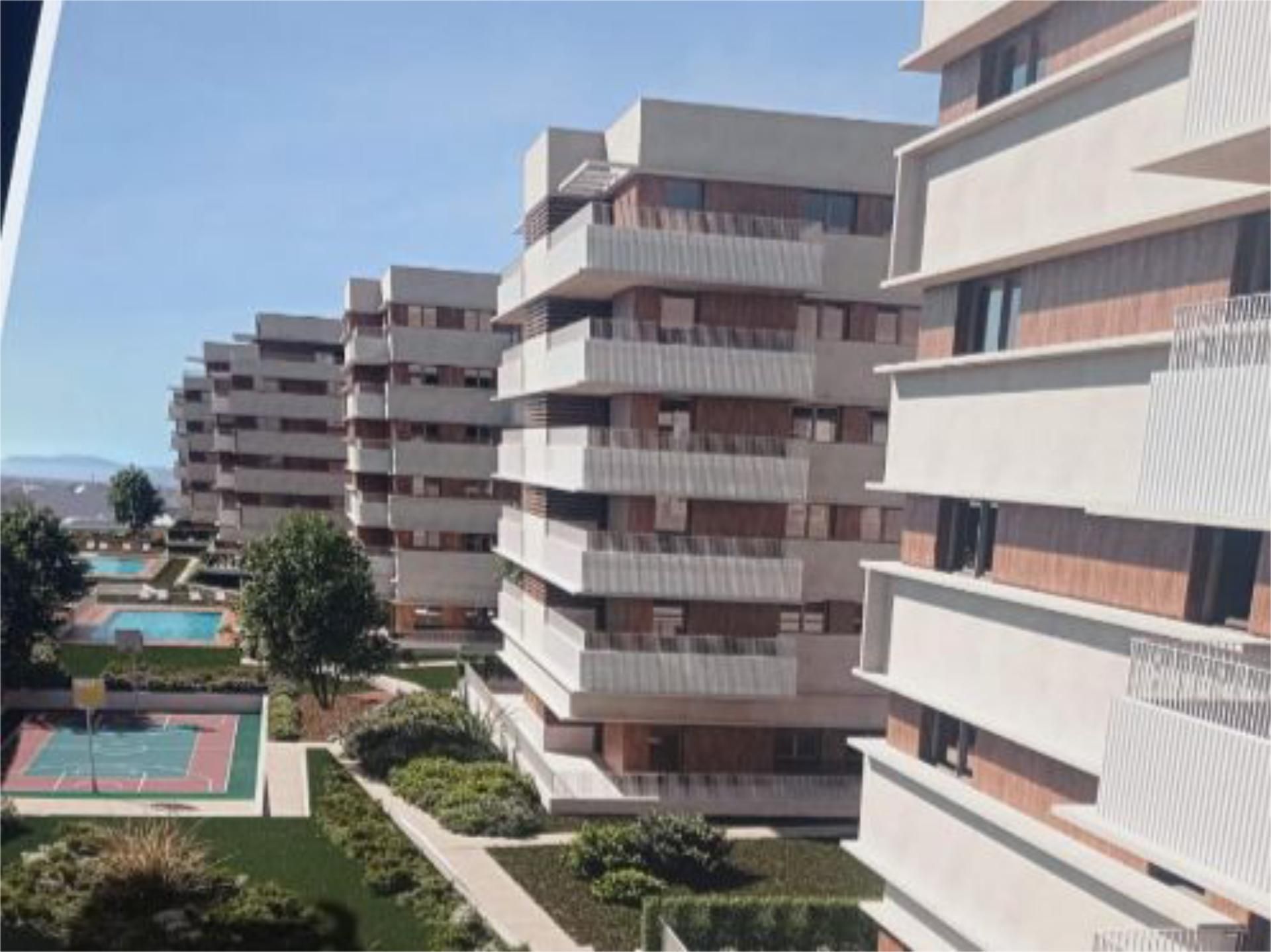 Vista exterior de Pis en venda en  Granada Capital amb Calefacció, Jardí privat i Parquet
