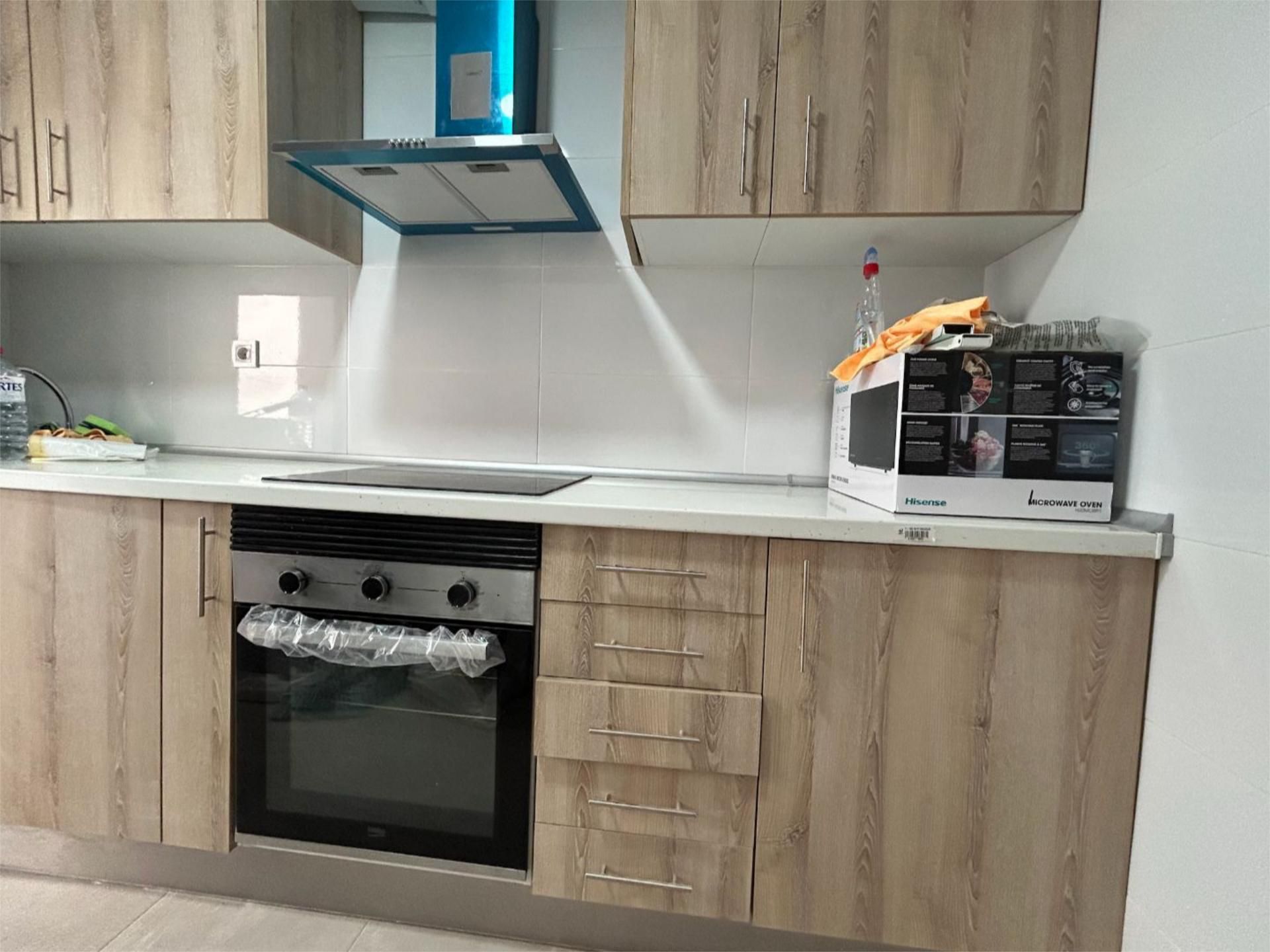 Kitchen of Flat to share in Alicante / Alacant  with Terrace, Furnished and Balcony