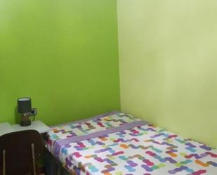 Bedroom of Flat to share in Valdemoro  with Air Conditioner, Heating and Private garden