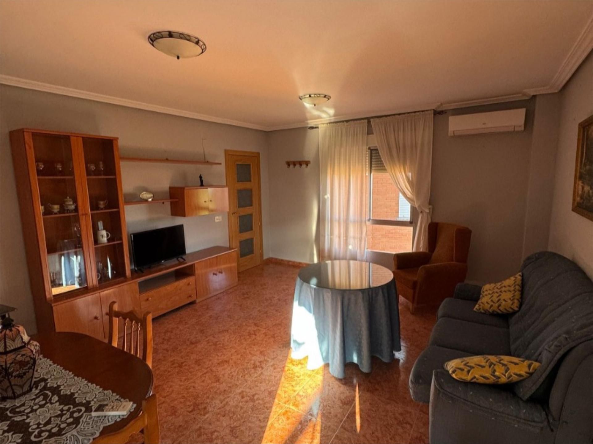 Living room of Flat to rent in Jaraíz de la Vera  with Air Conditioner, Terrace and Furnished