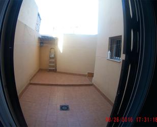 Planta baixa en venda en La Unión amb Moblat