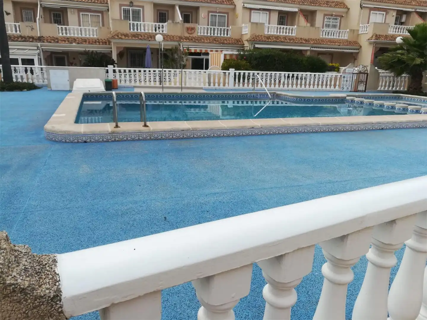 Piscina de Piso en venta en Torrevieja con Aire acondicionado, Calefacción y Terraza
