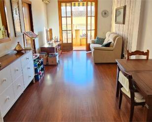 Sala d'estar de Pis en venda en Vilanova i la Geltrú amb Aire condicionat i Terrassa