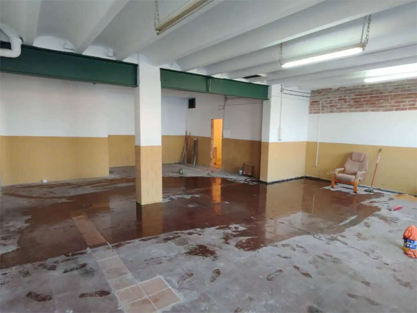 Nave industrial en venta en Carrer Terrassa, 16, Font Pudenta Nave industrial en venta en Montcada i Reixac