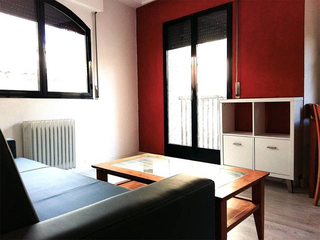 Piso en Alquiler en Avenida de Villamayor, 41 en San Bernardo