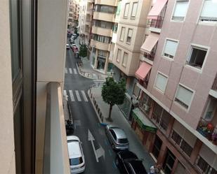 Vista exterior de Pis de lloguer en Elche / Elx amb Aire condicionat, Aparcament comunitari i Videoporter