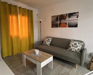 Sala d'estar de Pis en venda en Rota amb Moblat, Forn i Rentadora