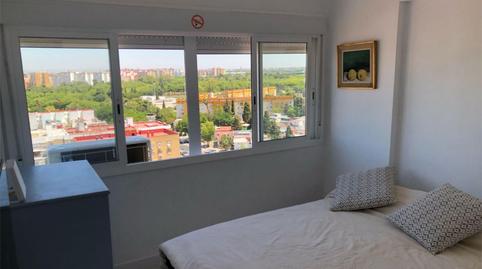 Foto 2 de Piso para compartir en Calle Puerto del Escudo, 5, Juan XXIII - Rochelambert,  Sevilla Capital