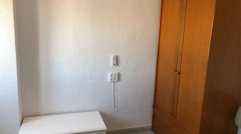 Foto 4 de Piso para compartir en Calle Puerto del Escudo, 5, Juan XXIII - Rochelambert,  Sevilla Capital