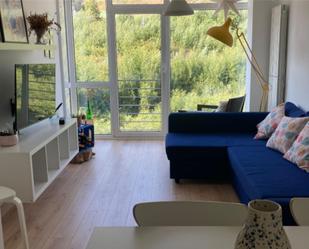 Living room of Flat to rent in Gondomar  with Heating, Parquet flooring and Furnished
