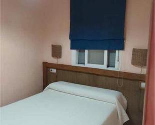 Dormitori de Casa o xalet en venda en El Gastor amb Terrassa i Piscina
