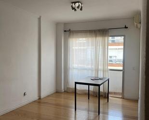 Bedroom of Flat to rent in  Sevilla Capital  with Air Conditioner, Parquet flooring and Community parking