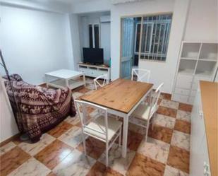 Menjador de Apartament de lloguer en Algeciras amb Moblat