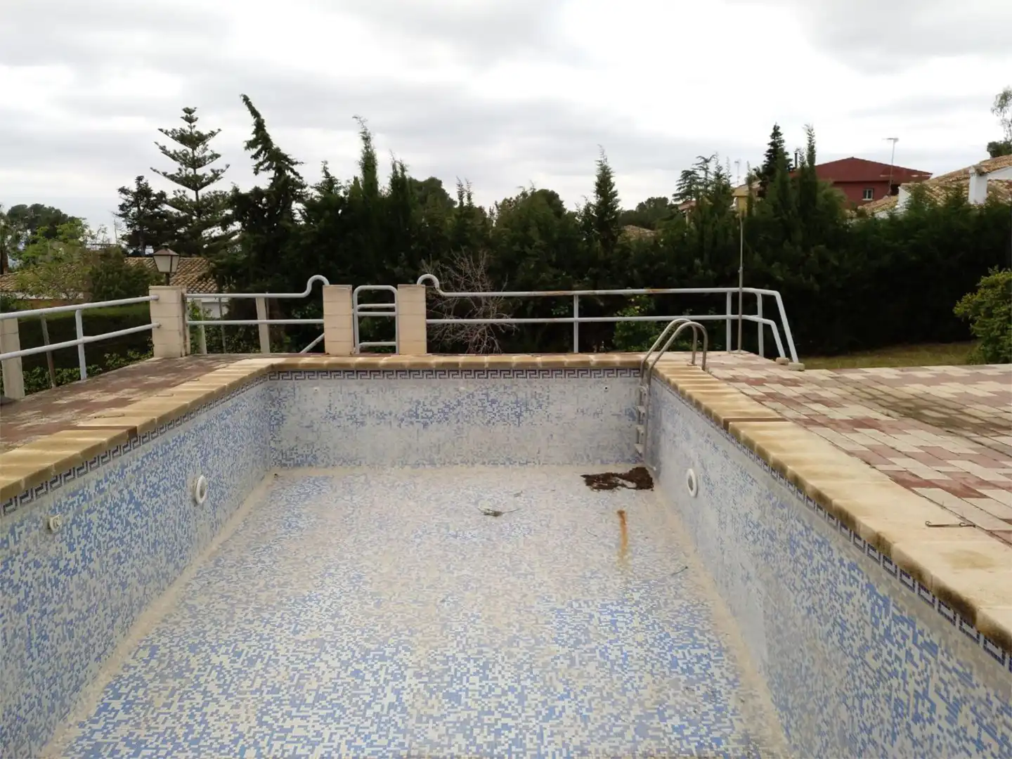 Pis en venda a Carrer la Lluna, 76, Cumbres de Calicanto Piscina de Pis en venda en Torrent amb Jardí privat, Terrassa i Traster