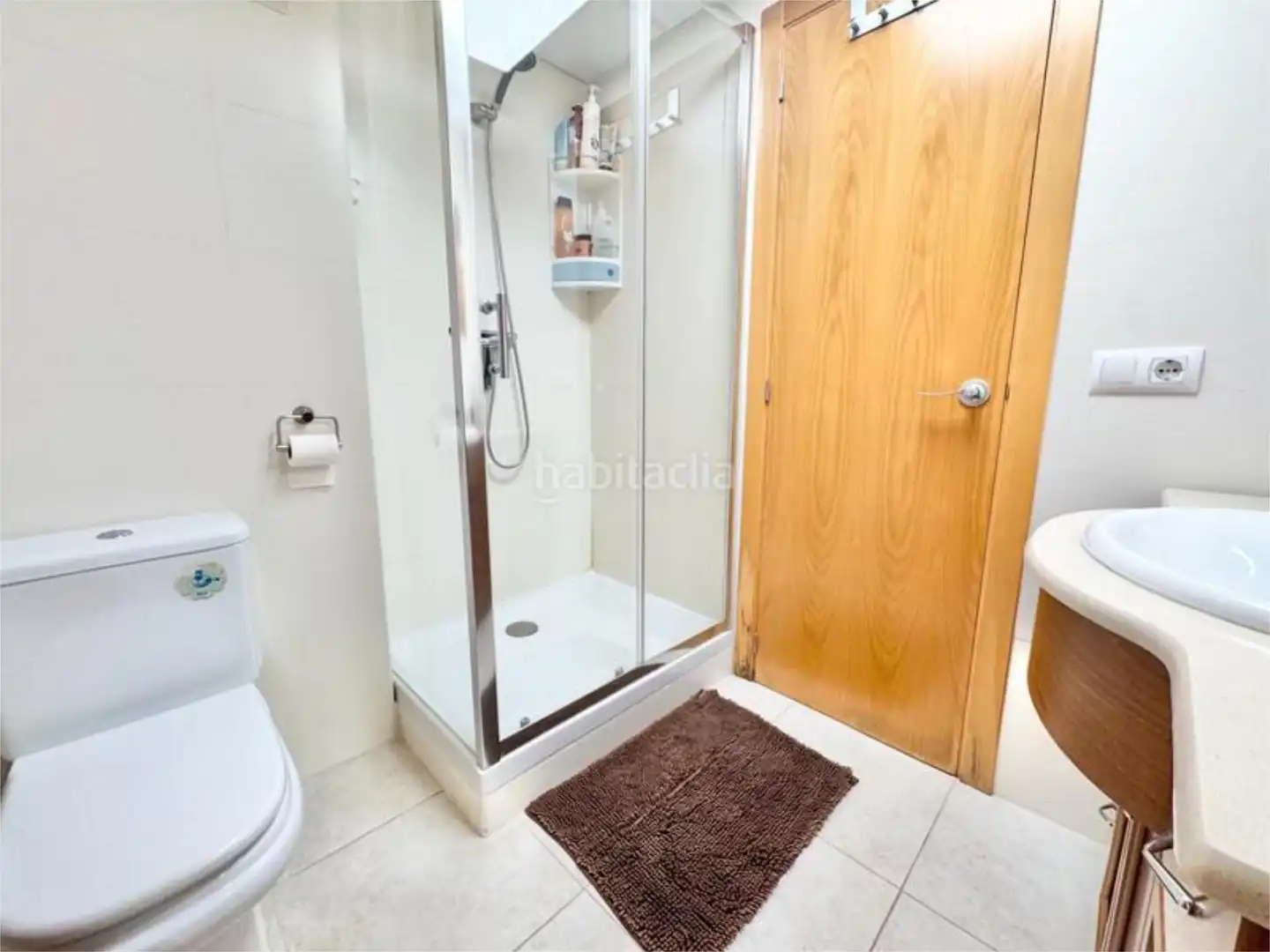 Detached homes for rent in Carrer Falcó, 4, Corinto - Almarda Bathroom of Detached homes for rent in Sagunto / Sagunt with Air Conditioner, Heating and Private garden