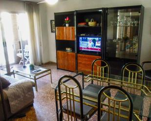 Pis de lloguer a Avinguda del General Avilés, 59, Barrio de Campanar