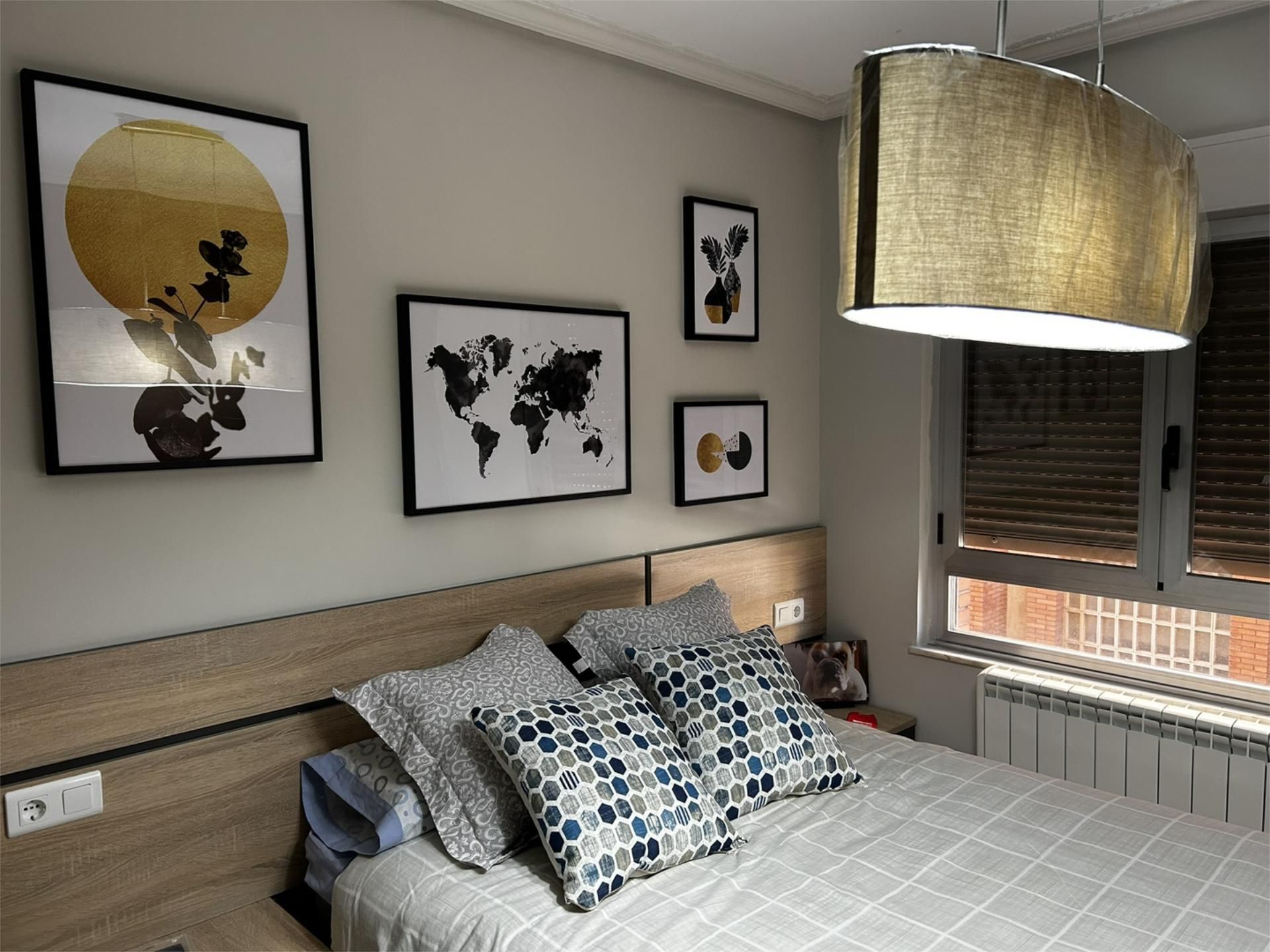 Bedroom of Flat for sale in Salamanca Capital  with Heating, Parquet flooring and Terrace