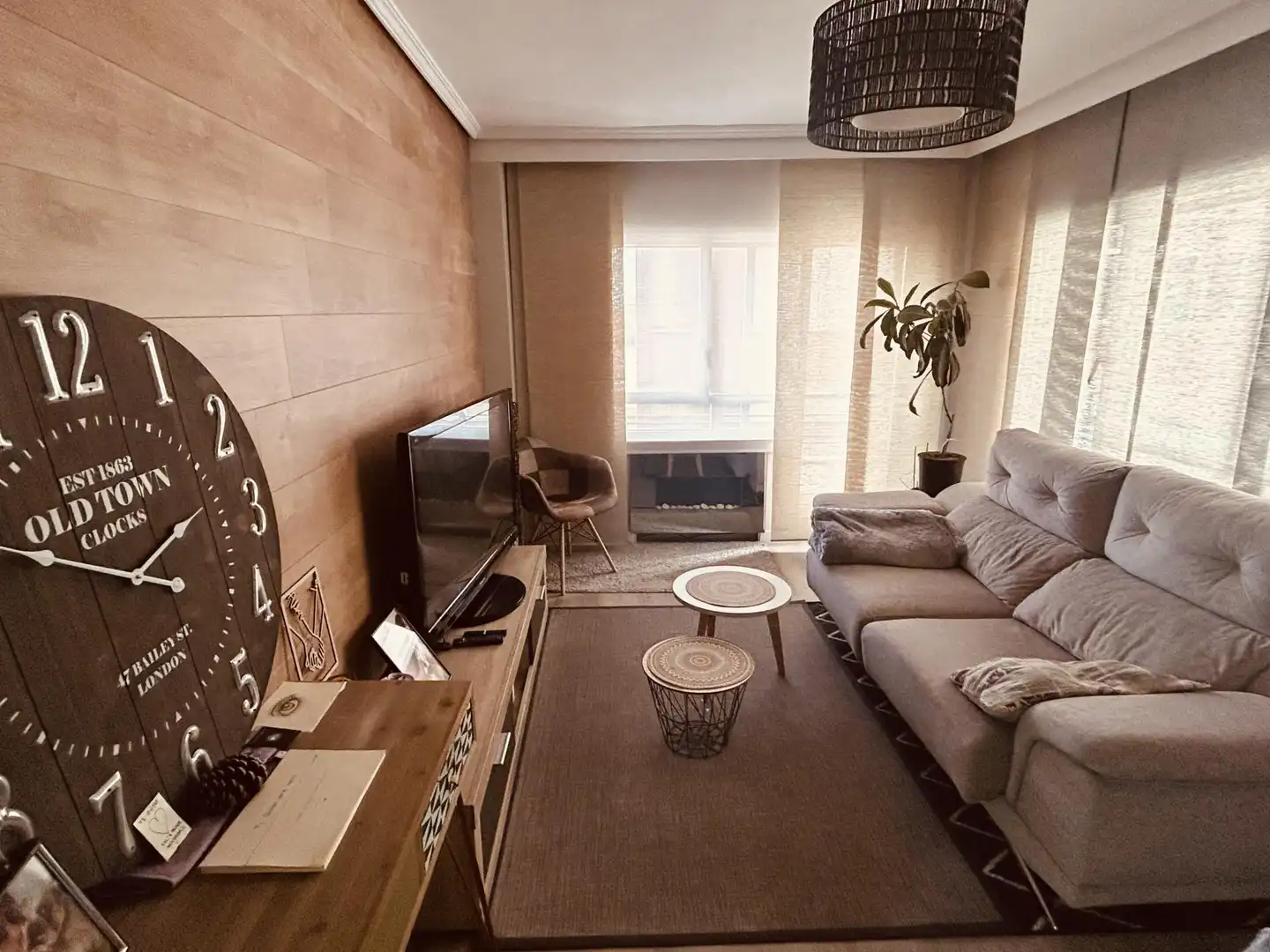 Flat for sale in Calle Licenciados, 9, La Platina- Hospital - Campus Living room of Flat for sale in Salamanca with Heating, Parquet flooring and Terrace