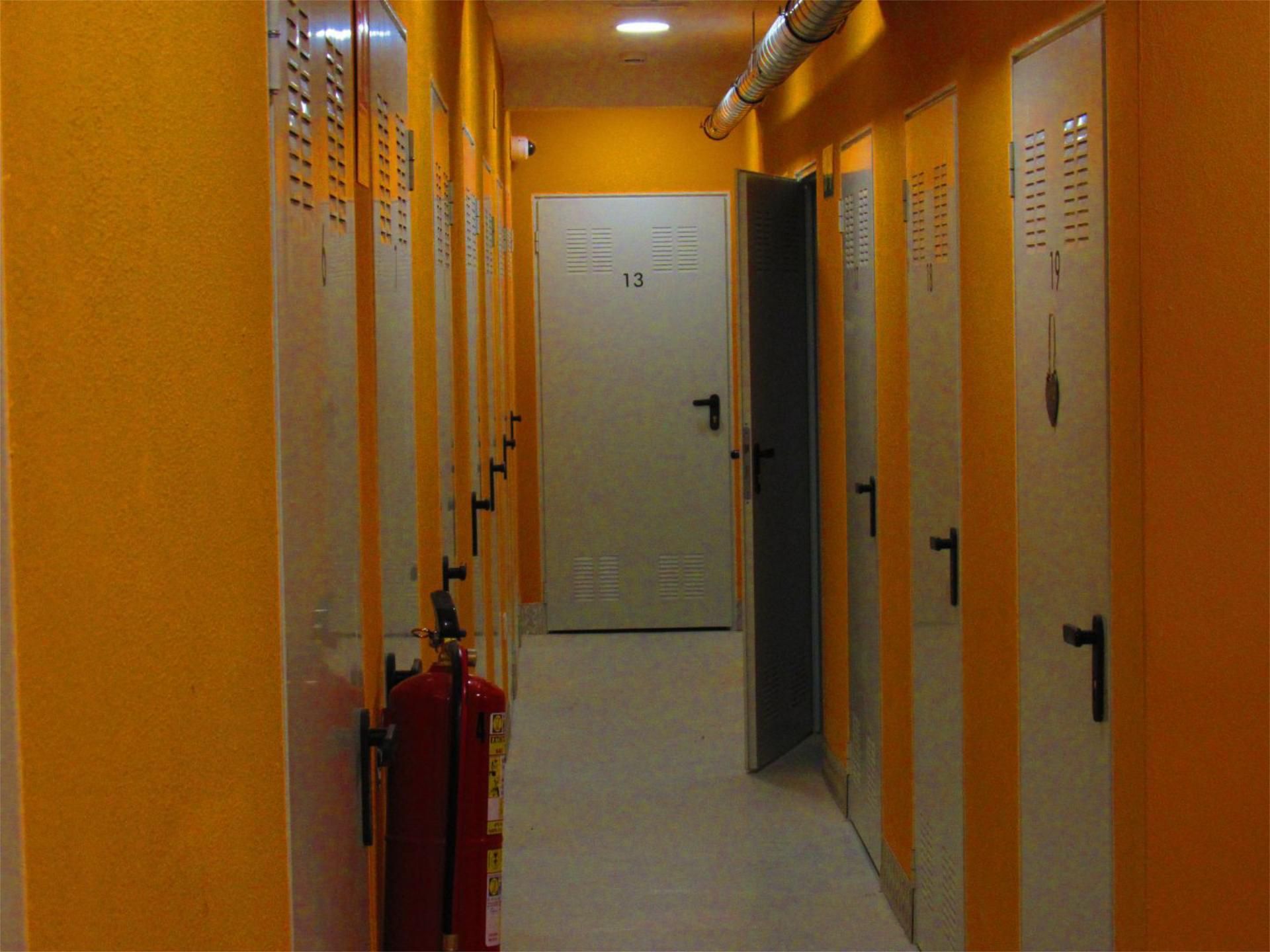 Box room to rent in  Madrid Capital