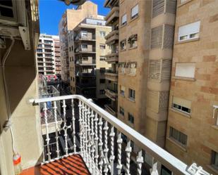 Exterior view of Flat for sale in Salamanca Capital  with Air Conditioner and Balcony