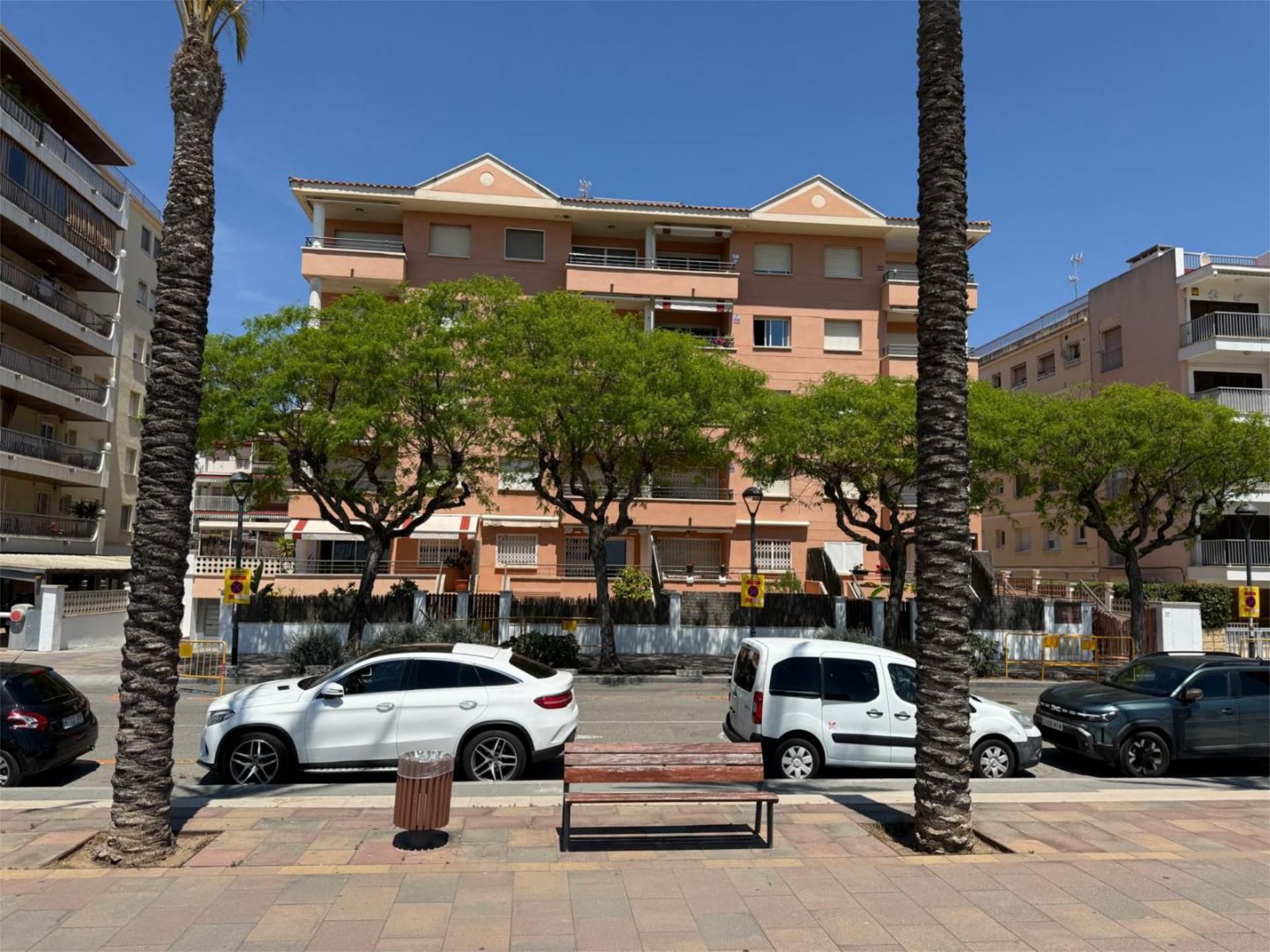 Vista exterior de Pis en venda en Calafell amb Aire condicionat i Terrassa