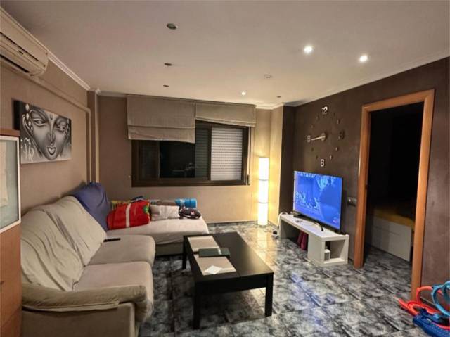 Piso en Venta en Avinguda de l'Anselm de Riu, 74 en Singuerlín