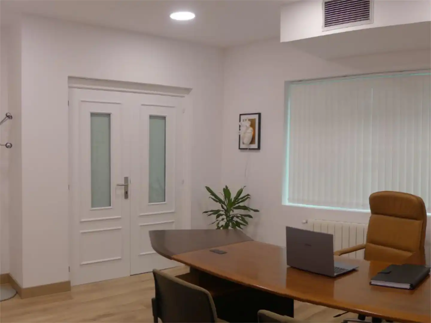Büro zur Miete in Calle Doctor Manuel Díaz Munío, 14, Centro Büro zur Miete in Castro-Urdiales