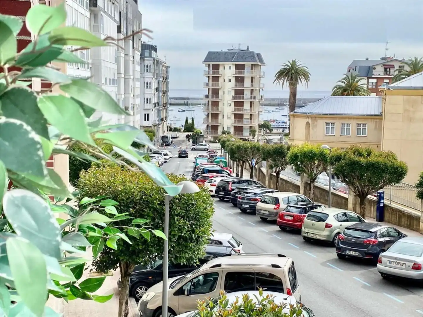 Büro zur Miete in Calle Doctor Manuel Díaz Munío, 14, Centro Außenansicht von Büro zur Miete in Castro-Urdiales