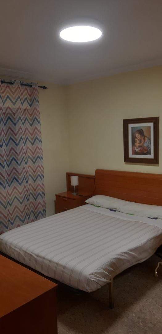 Flat to share in Calle Eduardo Cano, 4, San Vicente