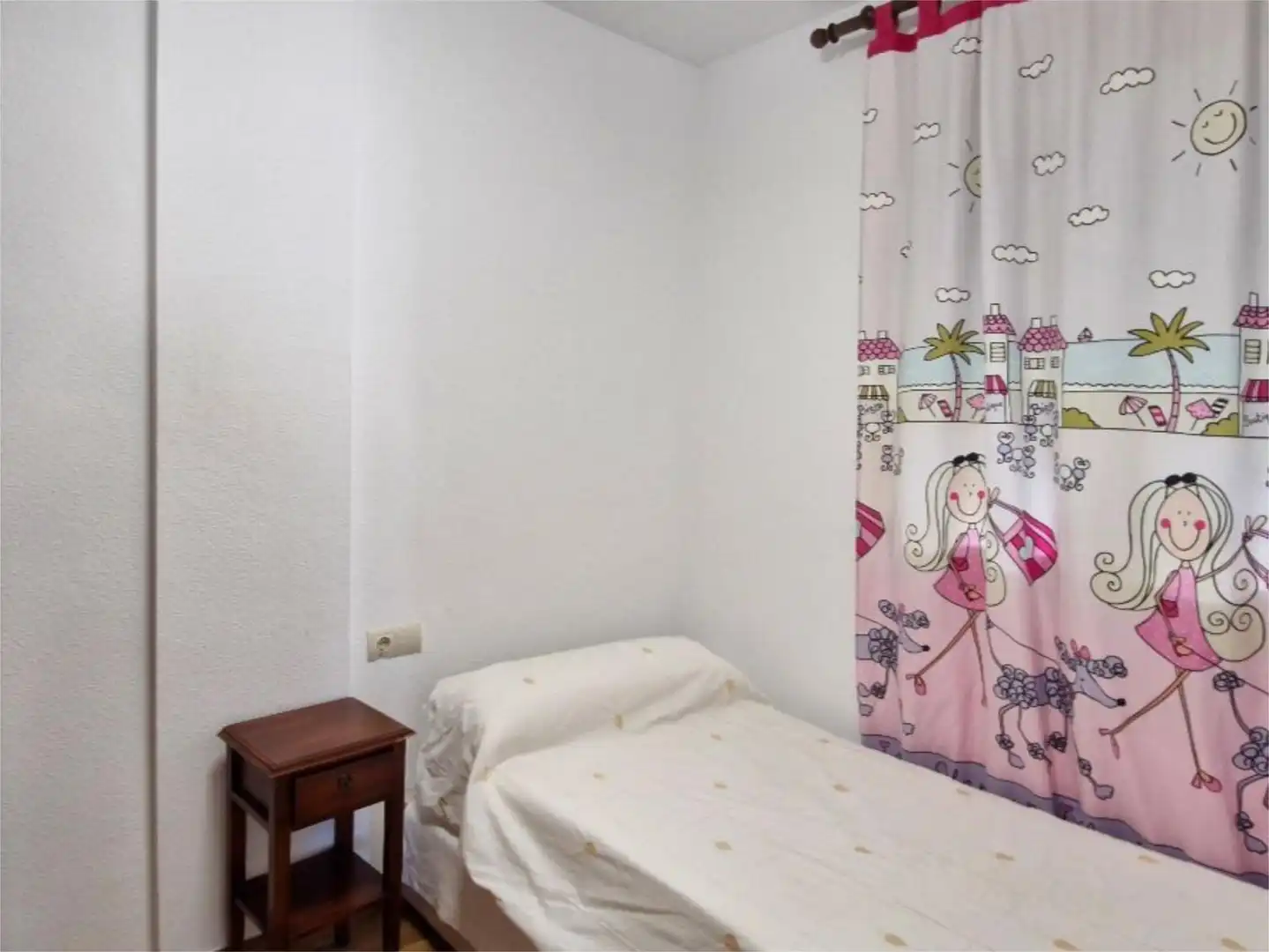 Flat for rent in Avenida de la Aduana, 76, El Puerto - Romanilla Flat for rent in Avenida de la Aduana, 76, El Puerto - Romanilla