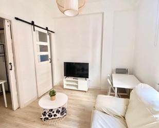 Living room of Flat to rent in A Coruña Capital   with Parquet flooring, Furnished and Oven
