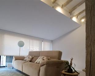 Sala d'estar de Pis en venda en Donostia - San Sebastián  amb Aire condicionat, Calefacció i Moblat
