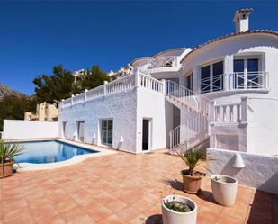 Vista exterior de Casa o xalet en venda en Altea amb Aire condicionat, Terrassa i Piscina