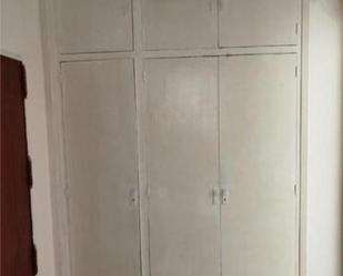 Dormitori de Pis en venda en Móstoles