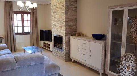 Casa adosada de lloguer a Urbanizacion Bahia Azul, 46e, Guadalobón, Málaga - imatge 3 Foto 3 de Casa adosada de lloguer a Urbanizacion Bahia Azul, 46e, Guadalobón, Málaga